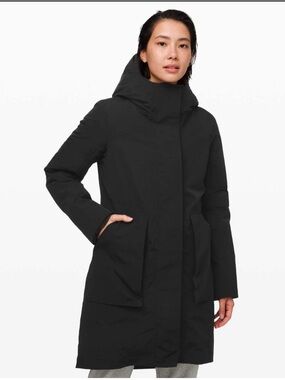 Lululemon Winter Warrior 3-in-1 Parka in Black Size 14